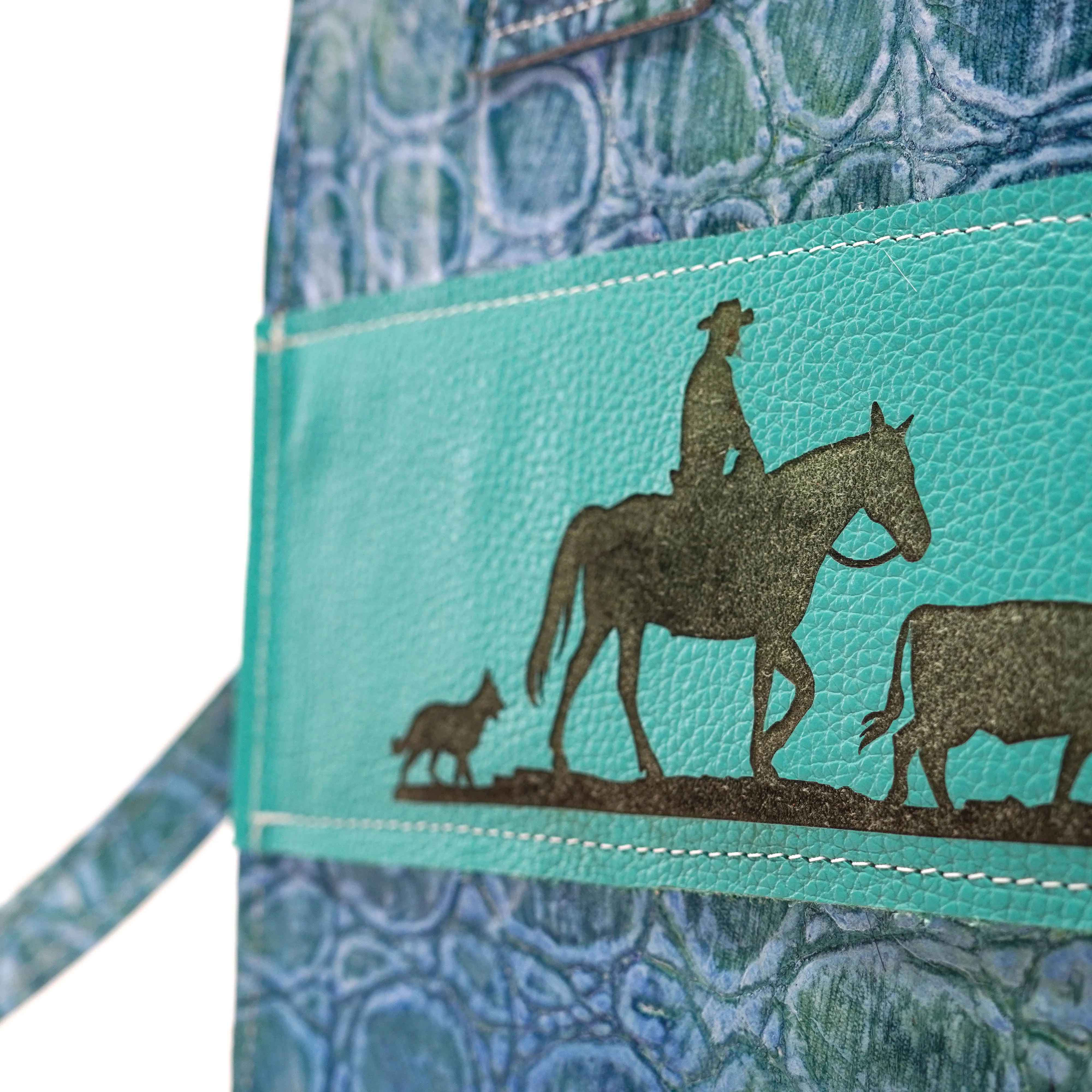 005 Minnie Pearl - All Embossed w/ Mermaid Tortoise