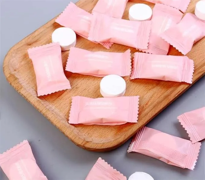 100PCS disposable compressed towel slices, compact travel towel for outdoor travel, camping, home, and simplified travel, ready to use, portable and independent packaging, white