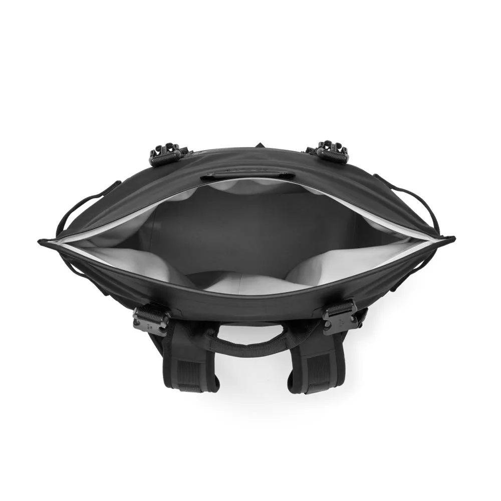 18060131272 HIELERA SUAVE BACKPACK HOPPER M20 NEGRO MARCA YETI
