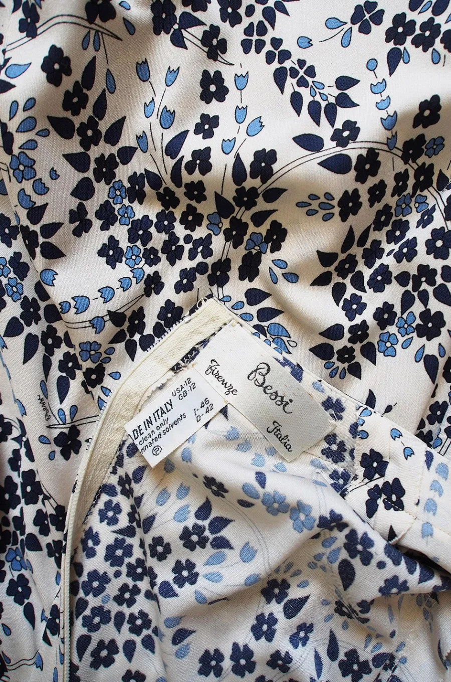 1970s Bessi White & Blue Print Dress