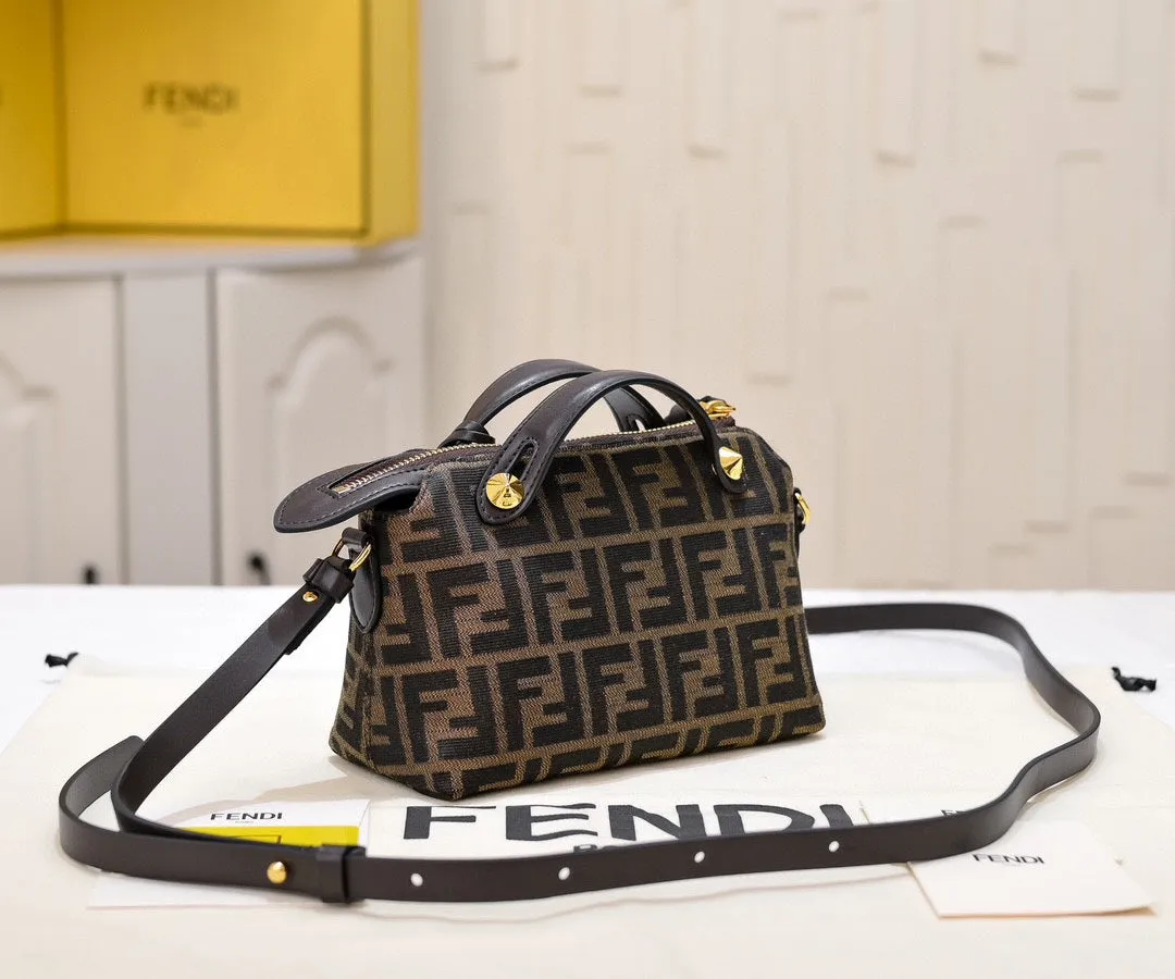 6 Color Elegant FF Square Crossbody Bag