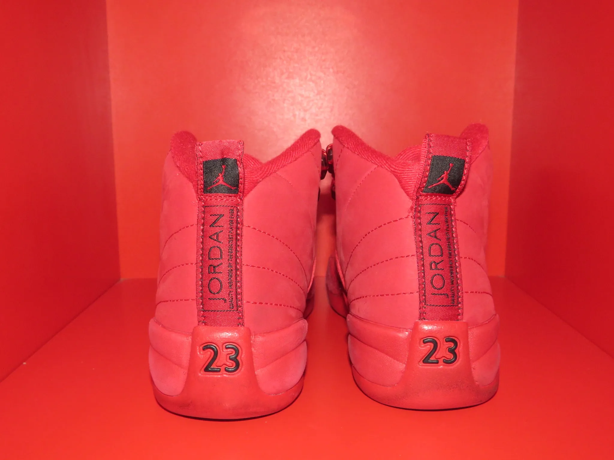 Air Jordan 12 Retro “Gym Red”