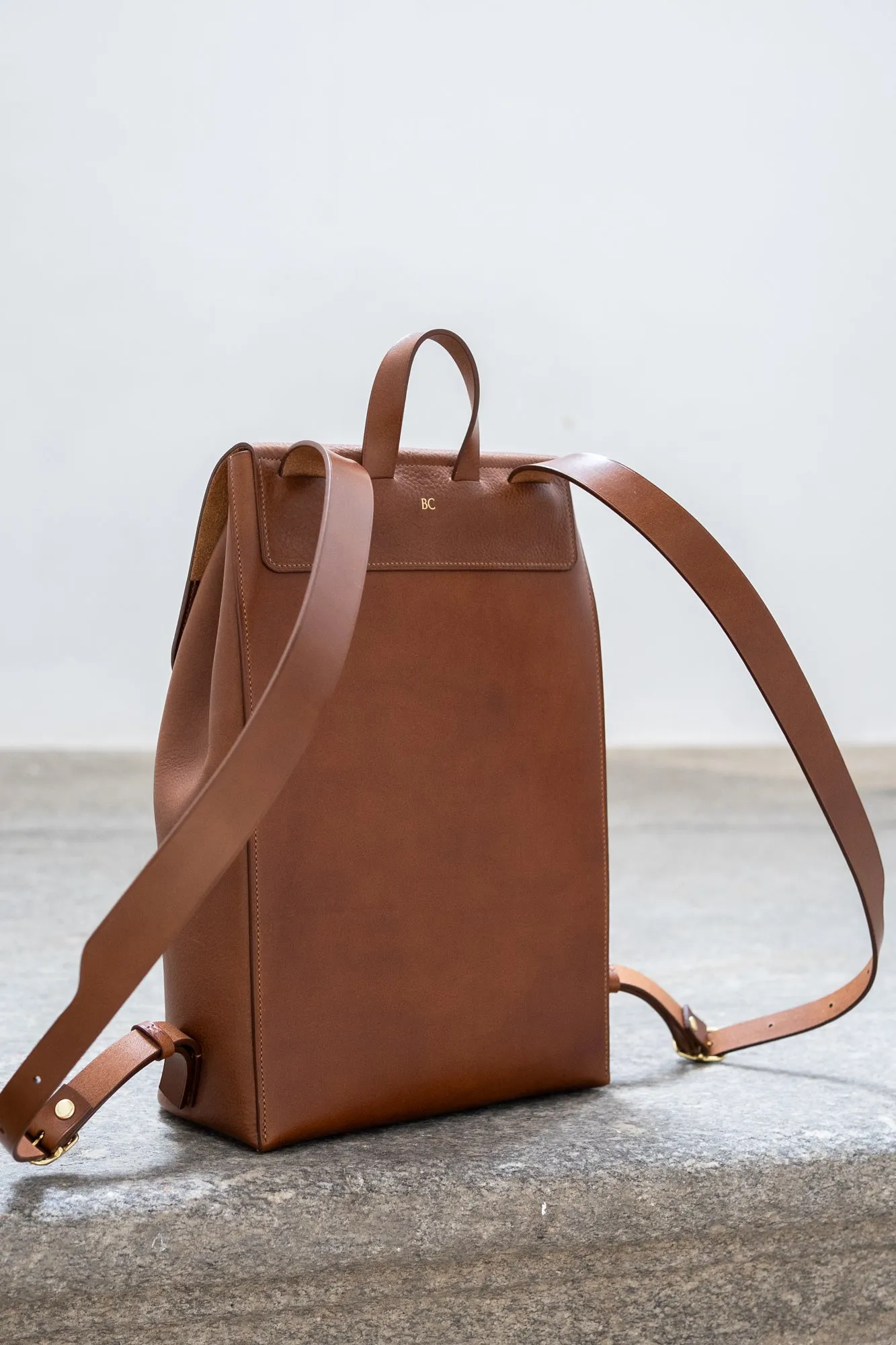 'AMICUS' BACKPACK - Tumbled