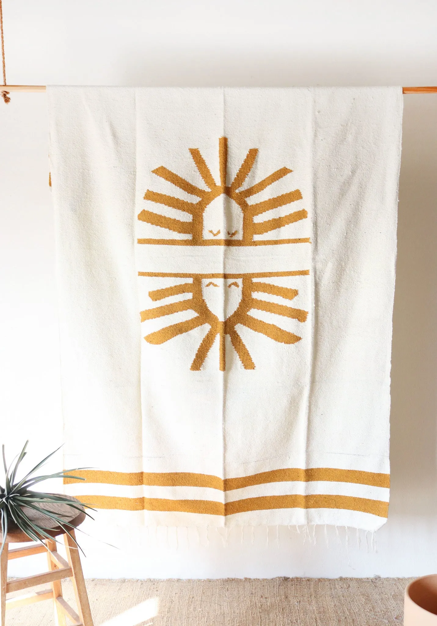 Amigas Del Sol // Handwoven Blanket