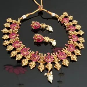 Antique Classic Necklace With Matte Gold Plating 7108