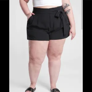 Athleta Skyline Short II