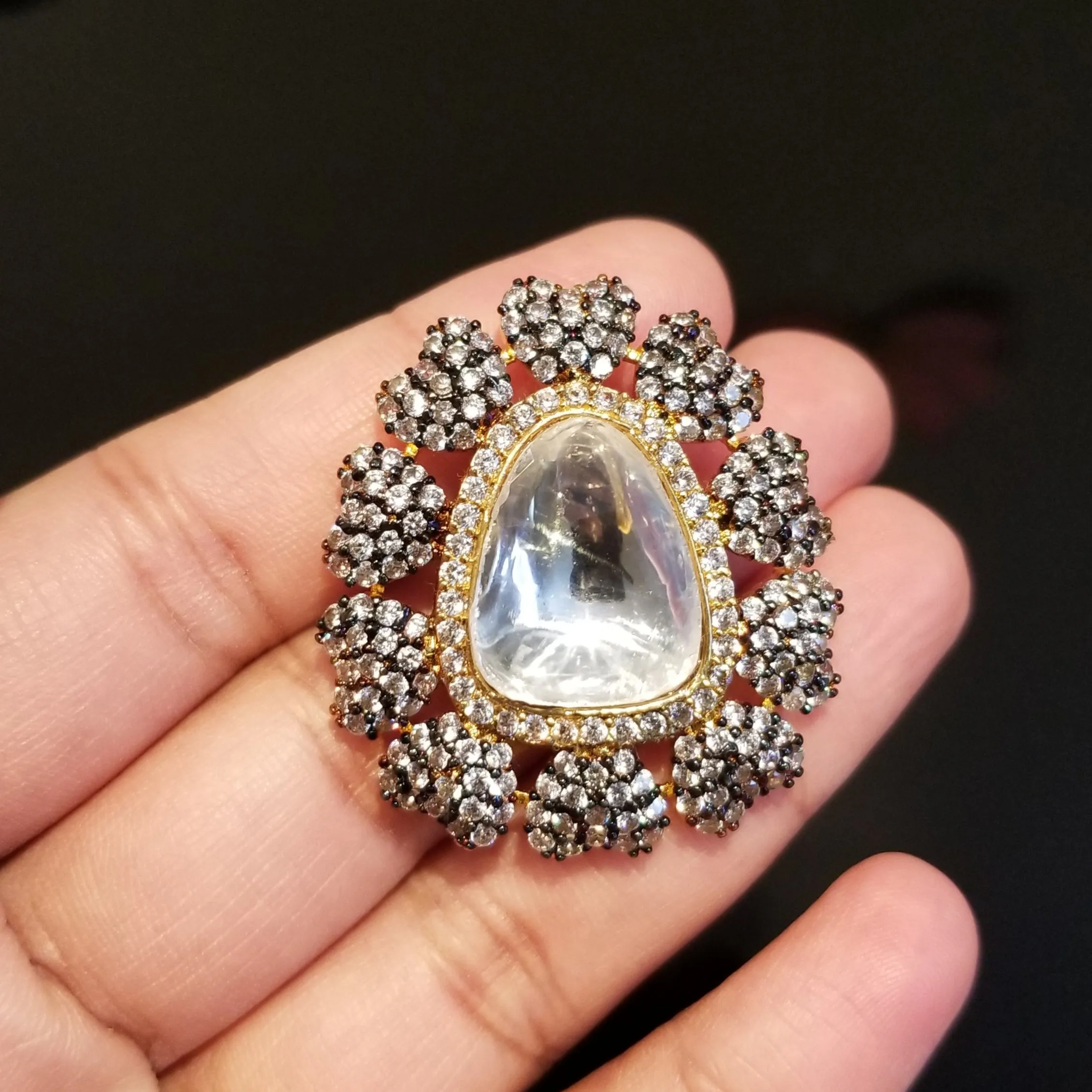 Big Kundan Studs With American Diamond Setting