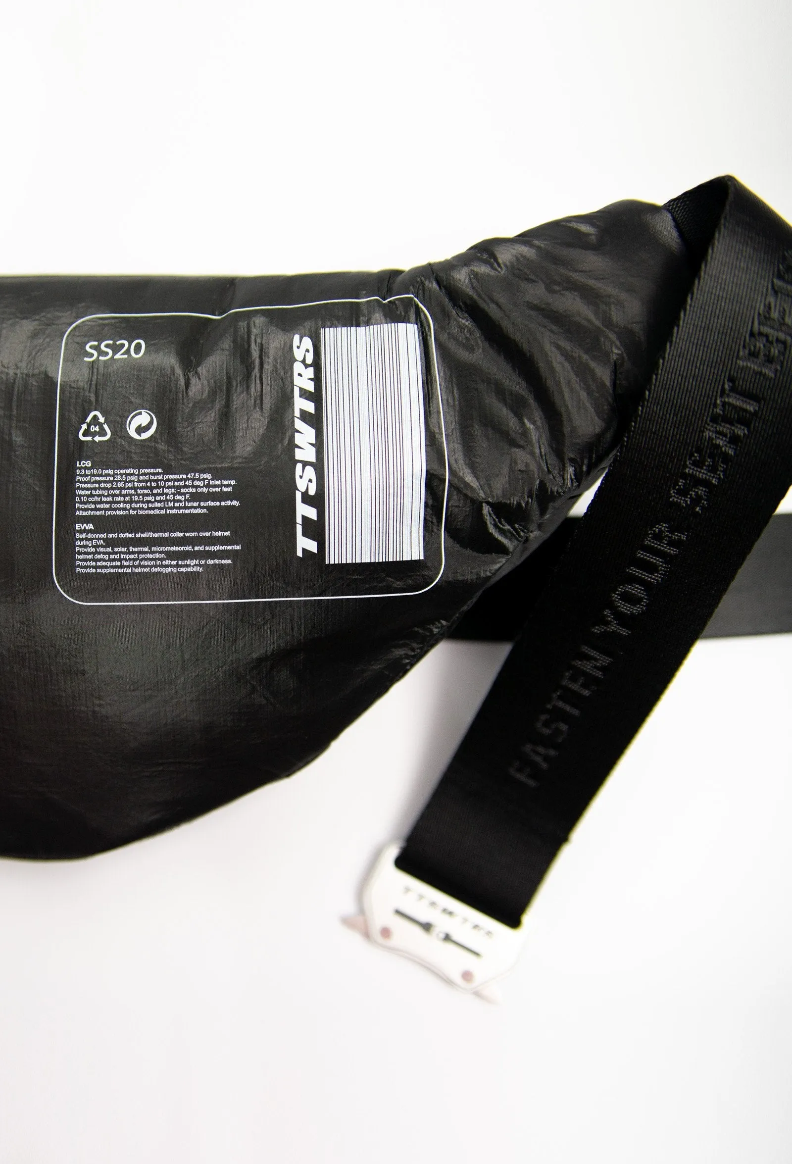 Black belt bag
