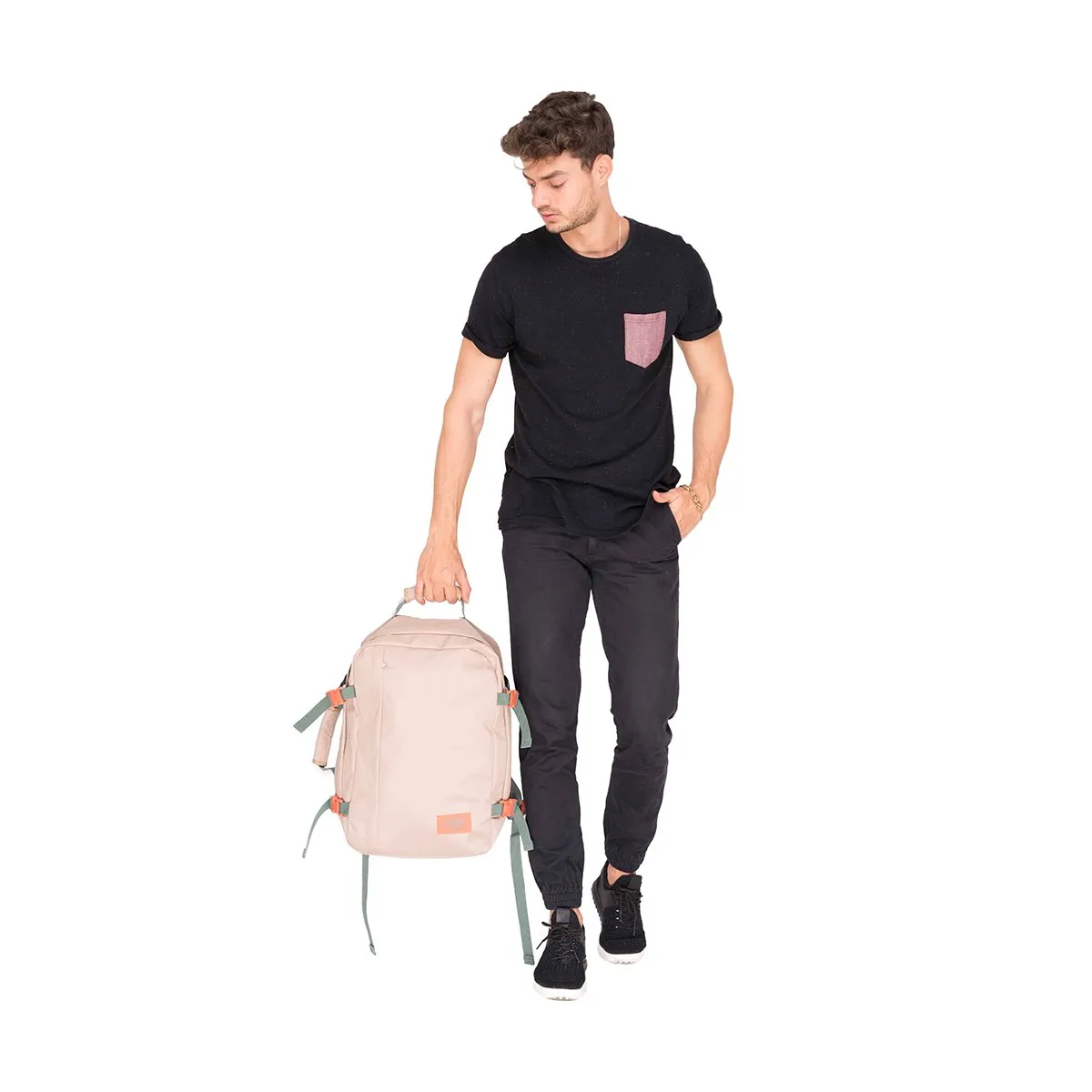CabinZero Classic 28L (Sand Shell)