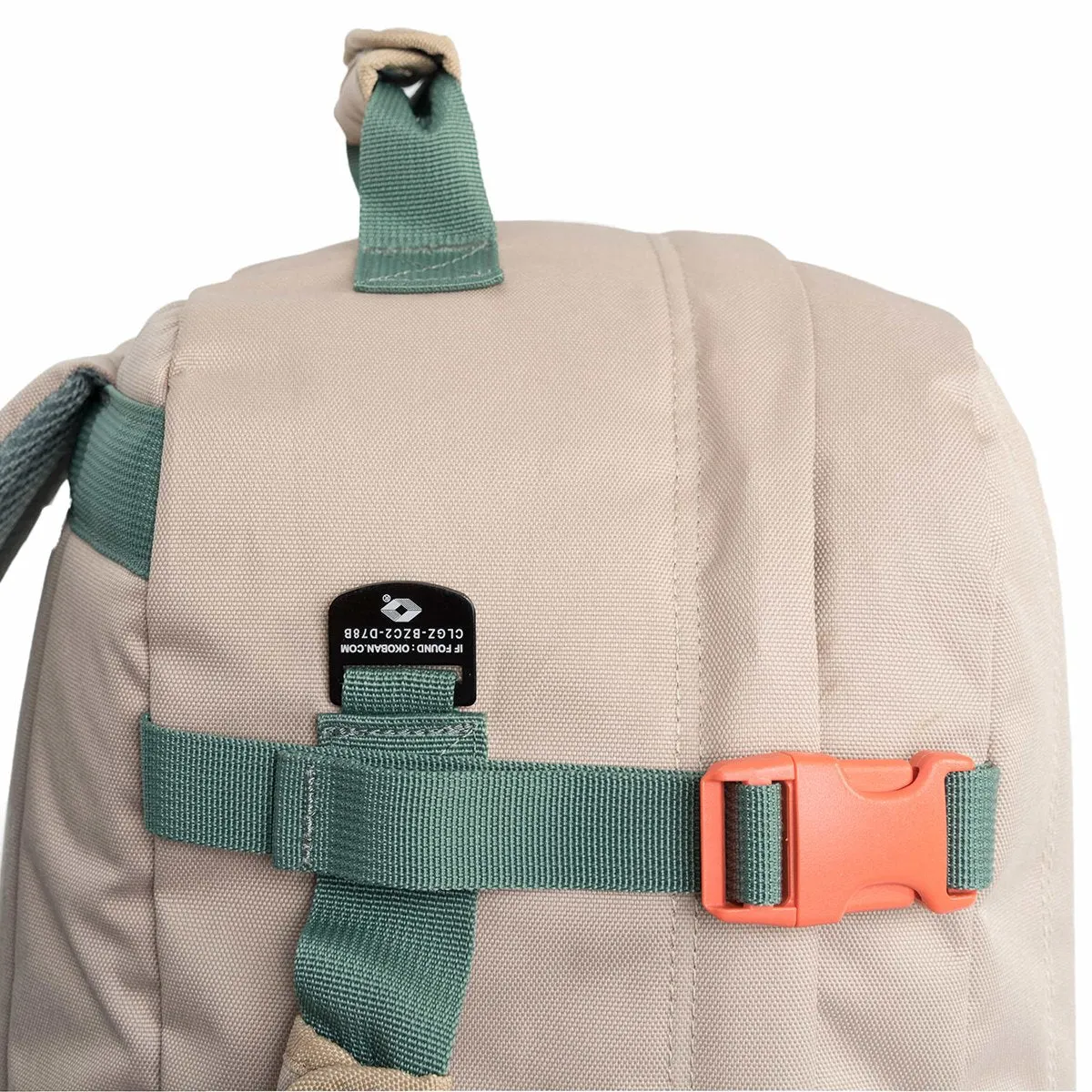 CabinZero Classic 28L (Sand Shell)