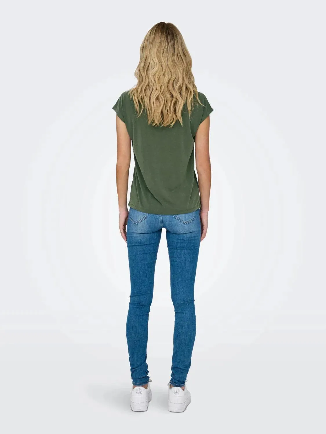 Camiseta Only Cuello Pico Free Duffel Bag