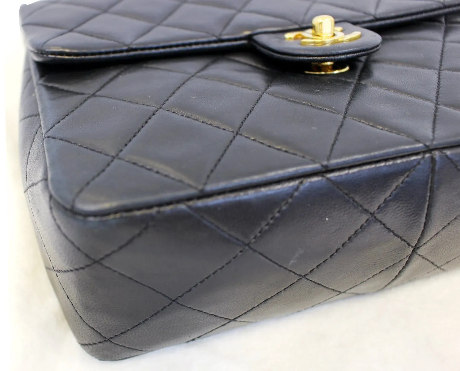 CHANEL Black Leather CC Classic Flap Shoulder Crossbody Bag