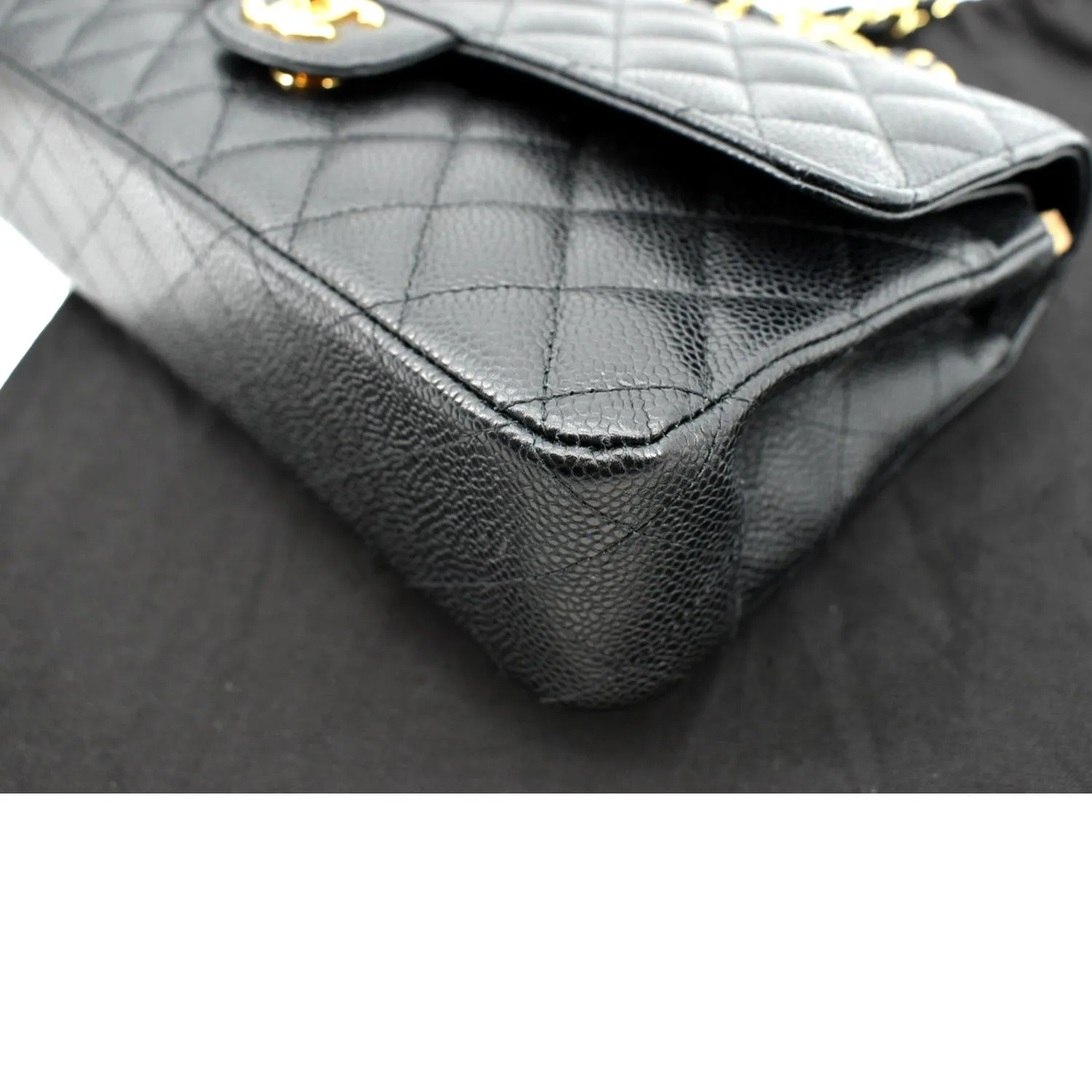 CHANEL Jumbo Double Flap Caviar Leather Shoulder Bag Black