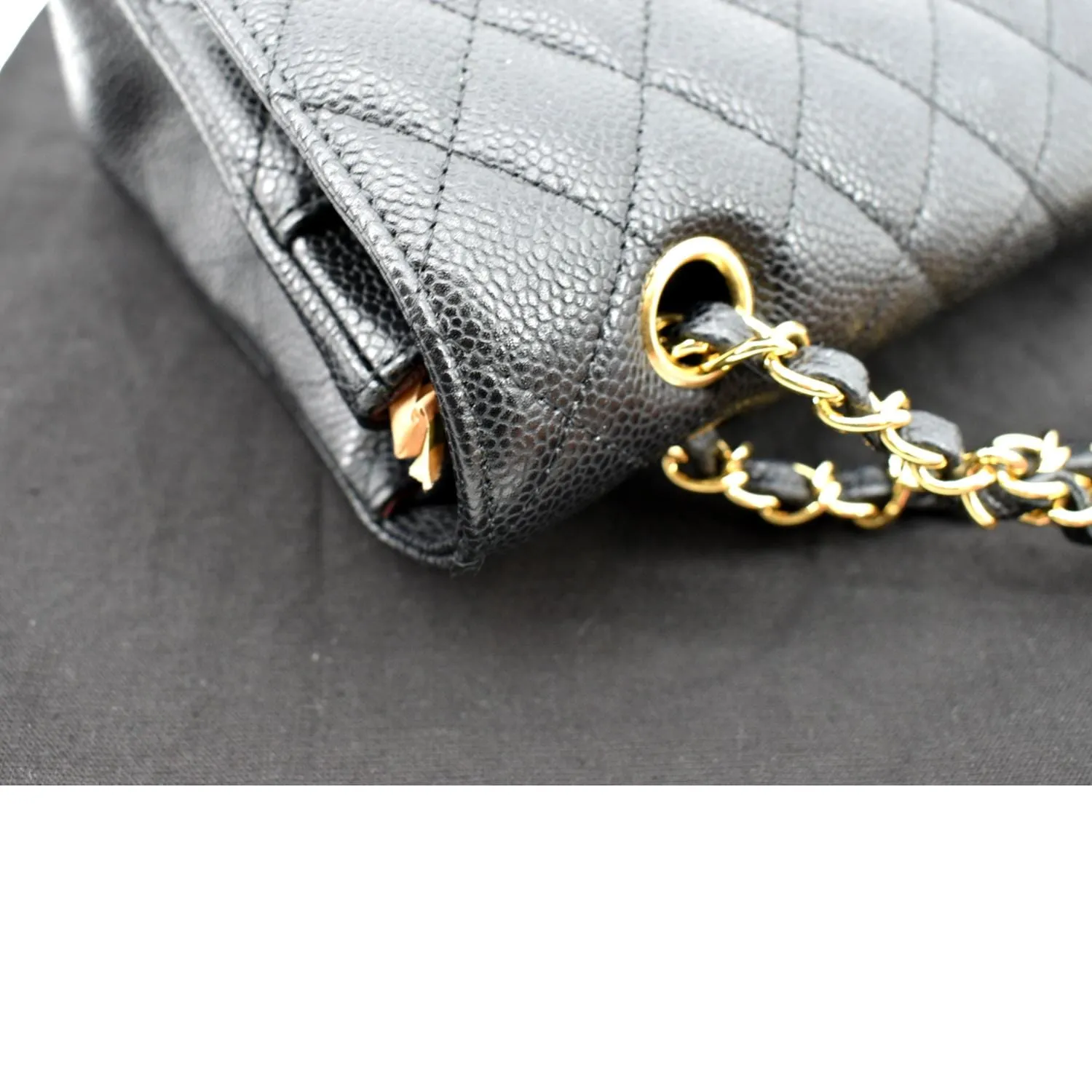 CHANEL Jumbo Double Flap Caviar Leather Shoulder Bag Black
