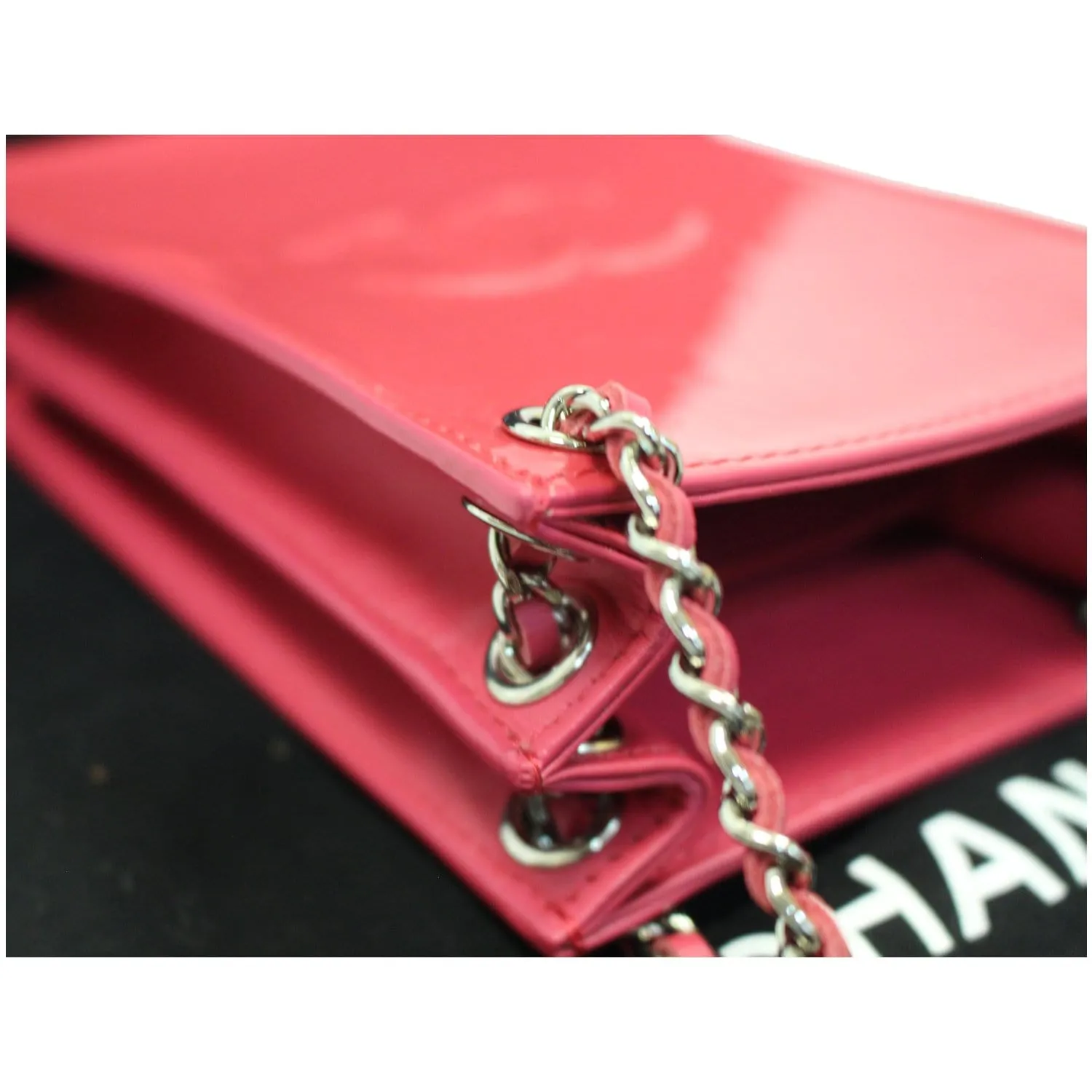 CHANEL O-Phone Holder Patent Leather Crossbody Bag Red - 15% OFF