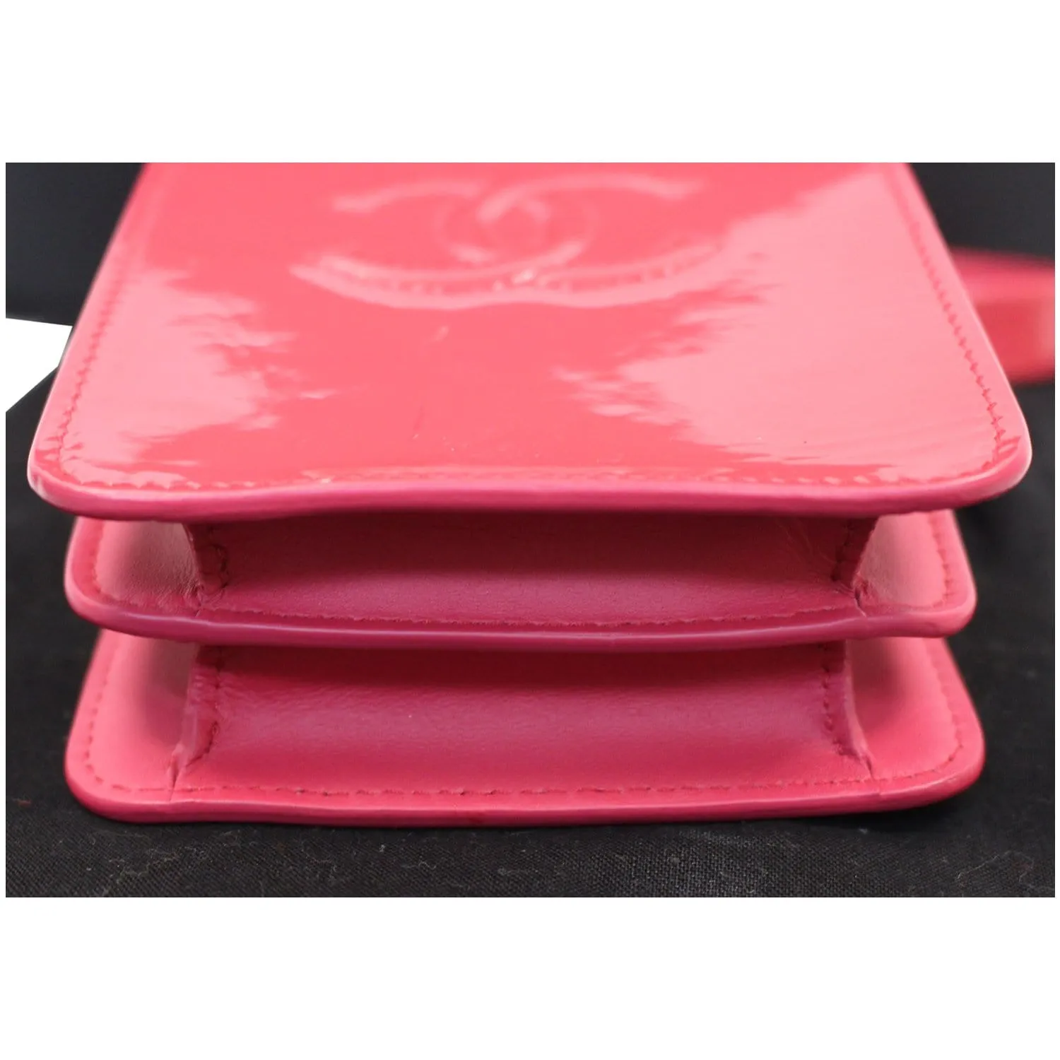 CHANEL O-Phone Holder Patent Leather Crossbody Bag Red - 15% OFF
