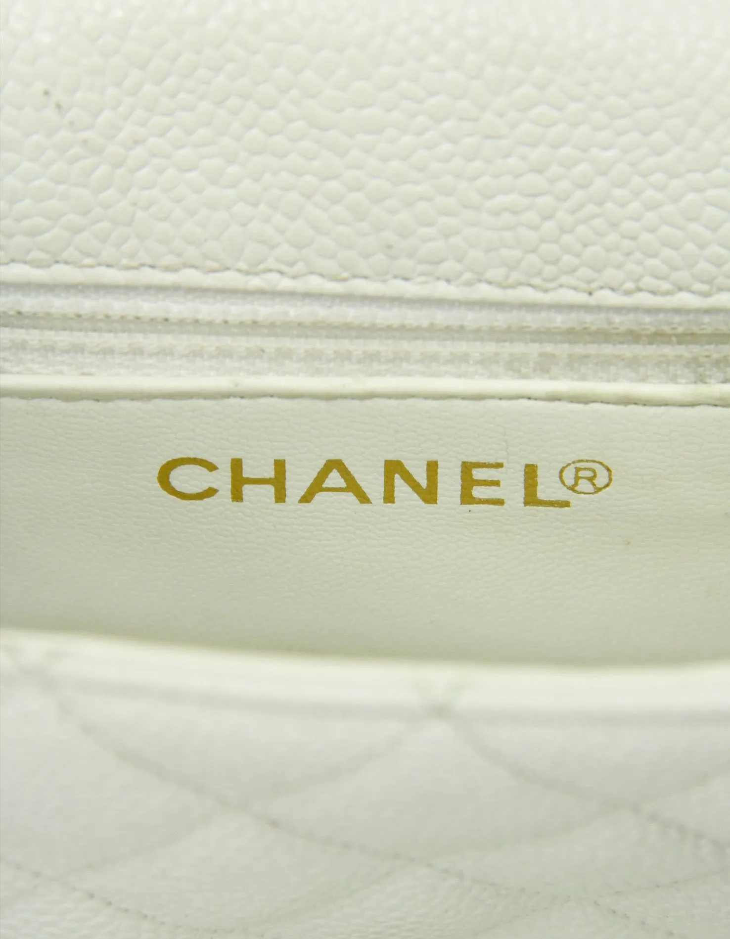 Chanel Vintage 1990s WhiteCaviar Leather Quilted Belt Bag sz 85/34"