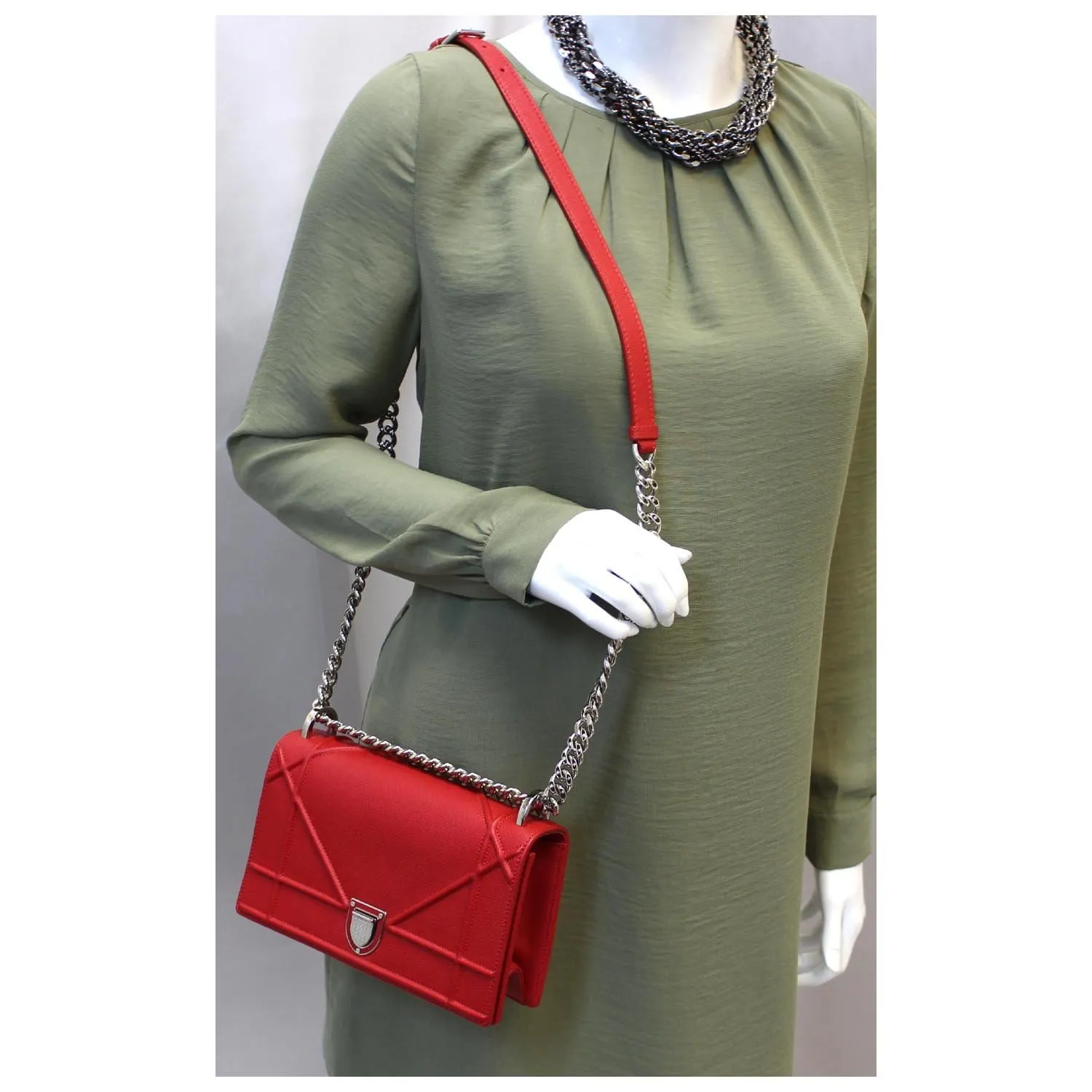 CHRISTIAN DIOR Diorama Flap Red Grained Leather Small Shoulder Bag - Last Call