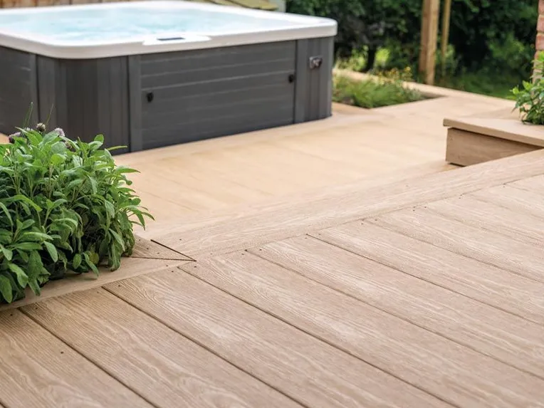 Cladco Nordeck Premium PVC-ASA Woodgrain Effect Bullnose Board - 3.6m (All Colours)