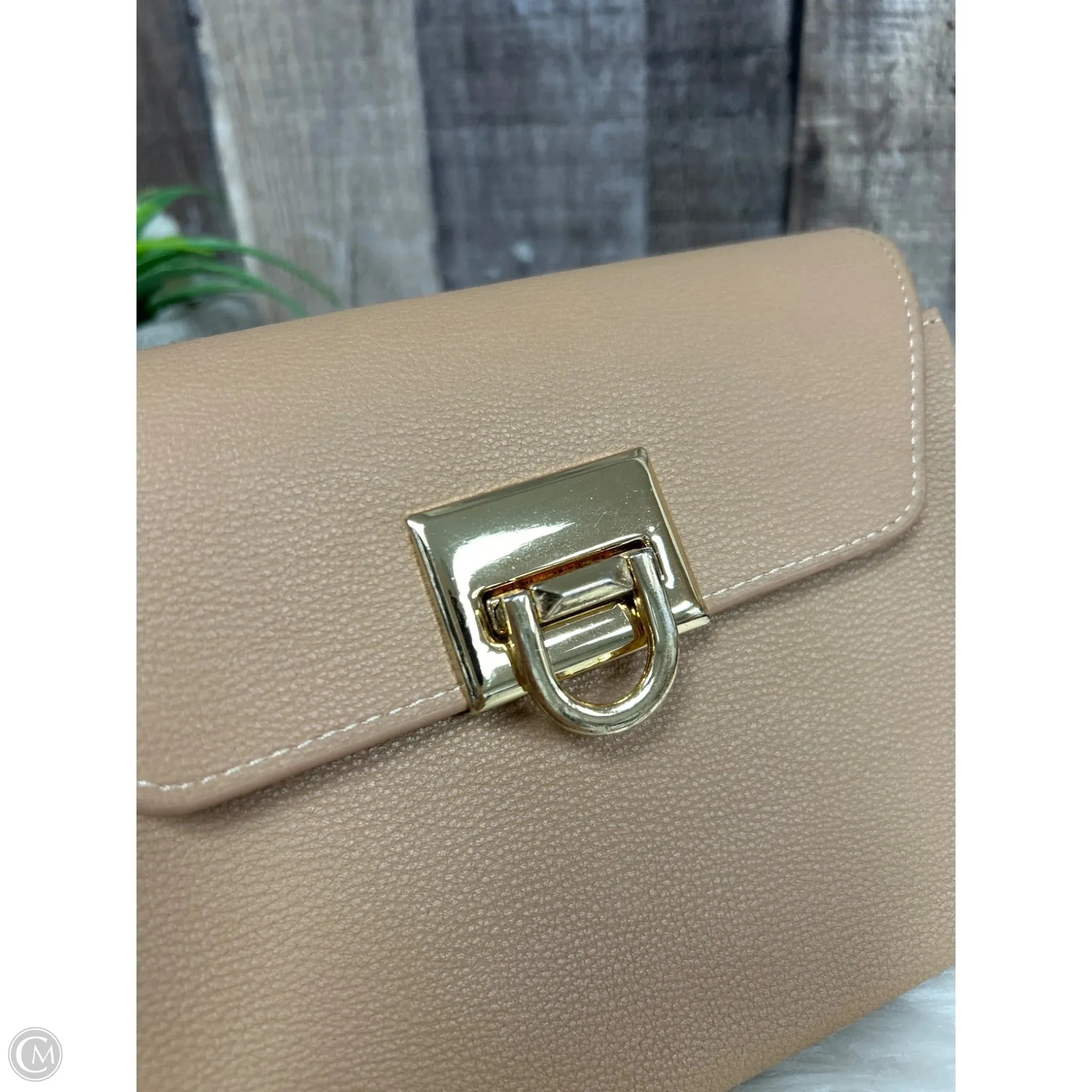 Crossbody By Cmf, Size: Small