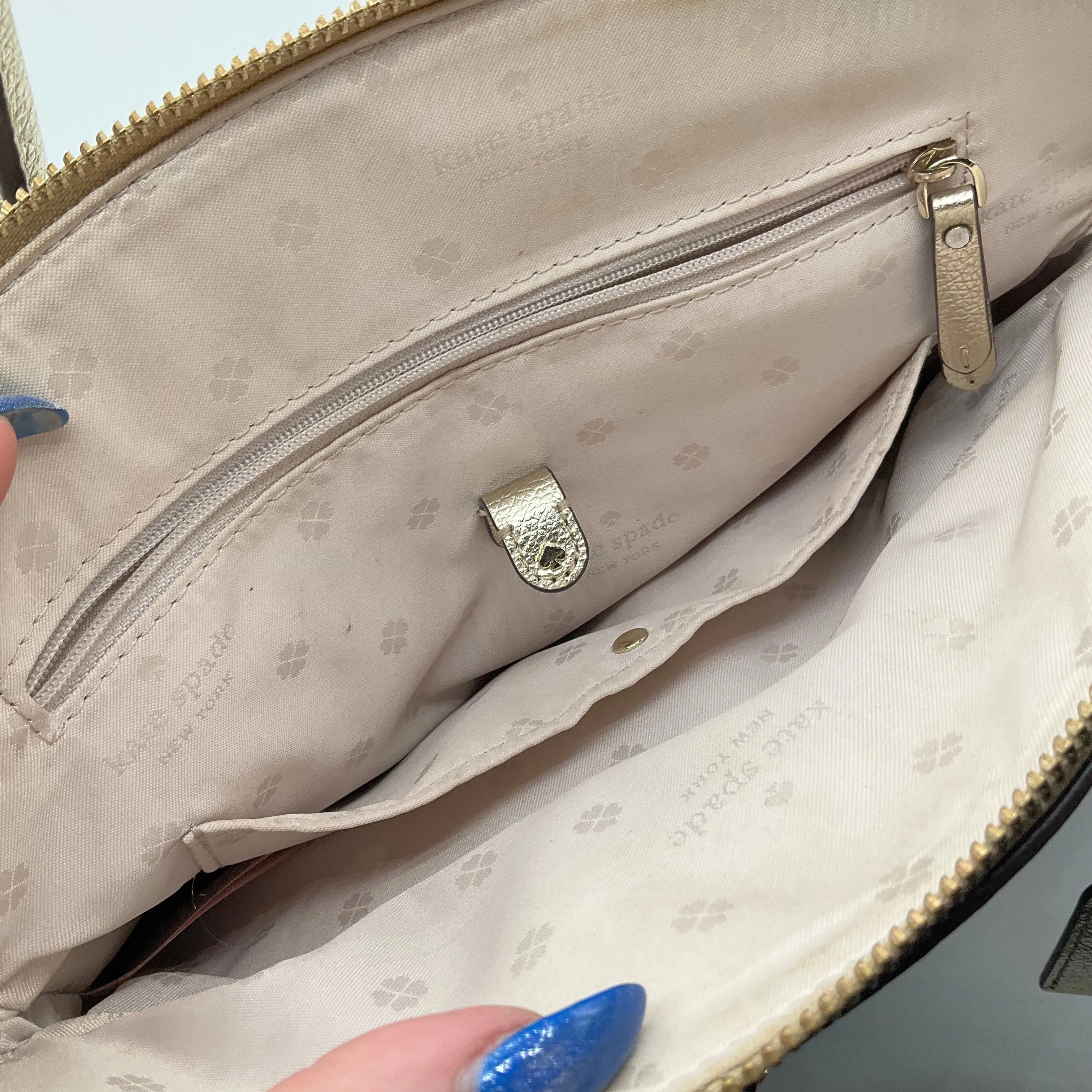 Crossbody Designer By Kate Spade, Size: Medium