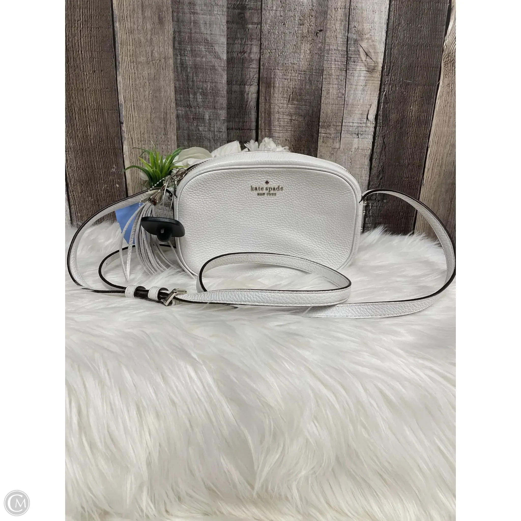 Crossbody Designer By Kate Spade, Size: Medium