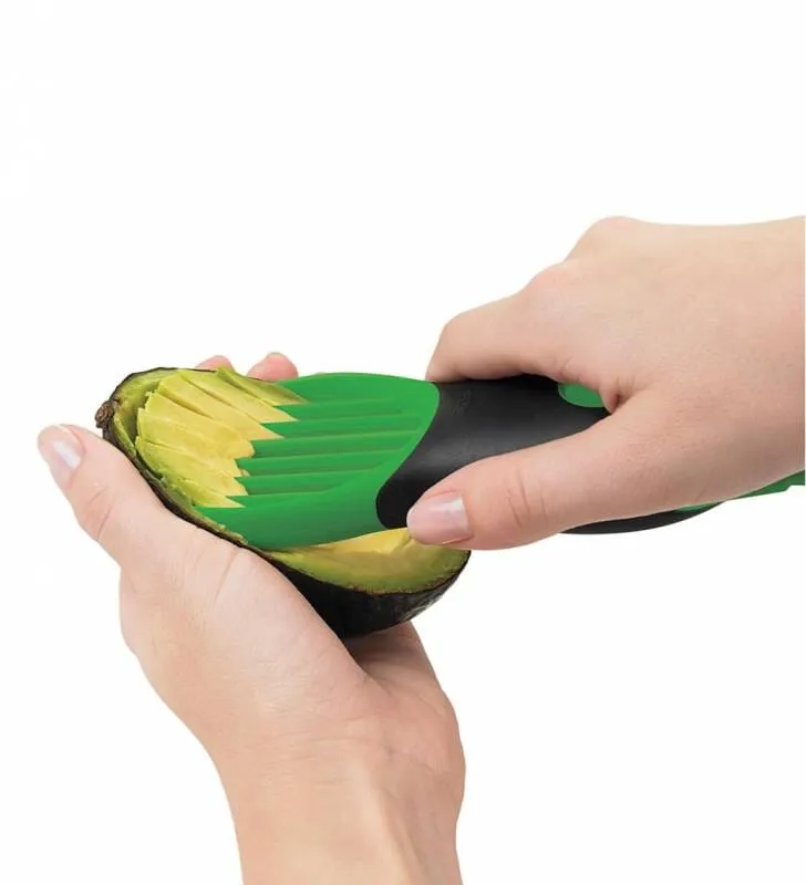 Cuchillo 3 en 1 para Paltas Oxo