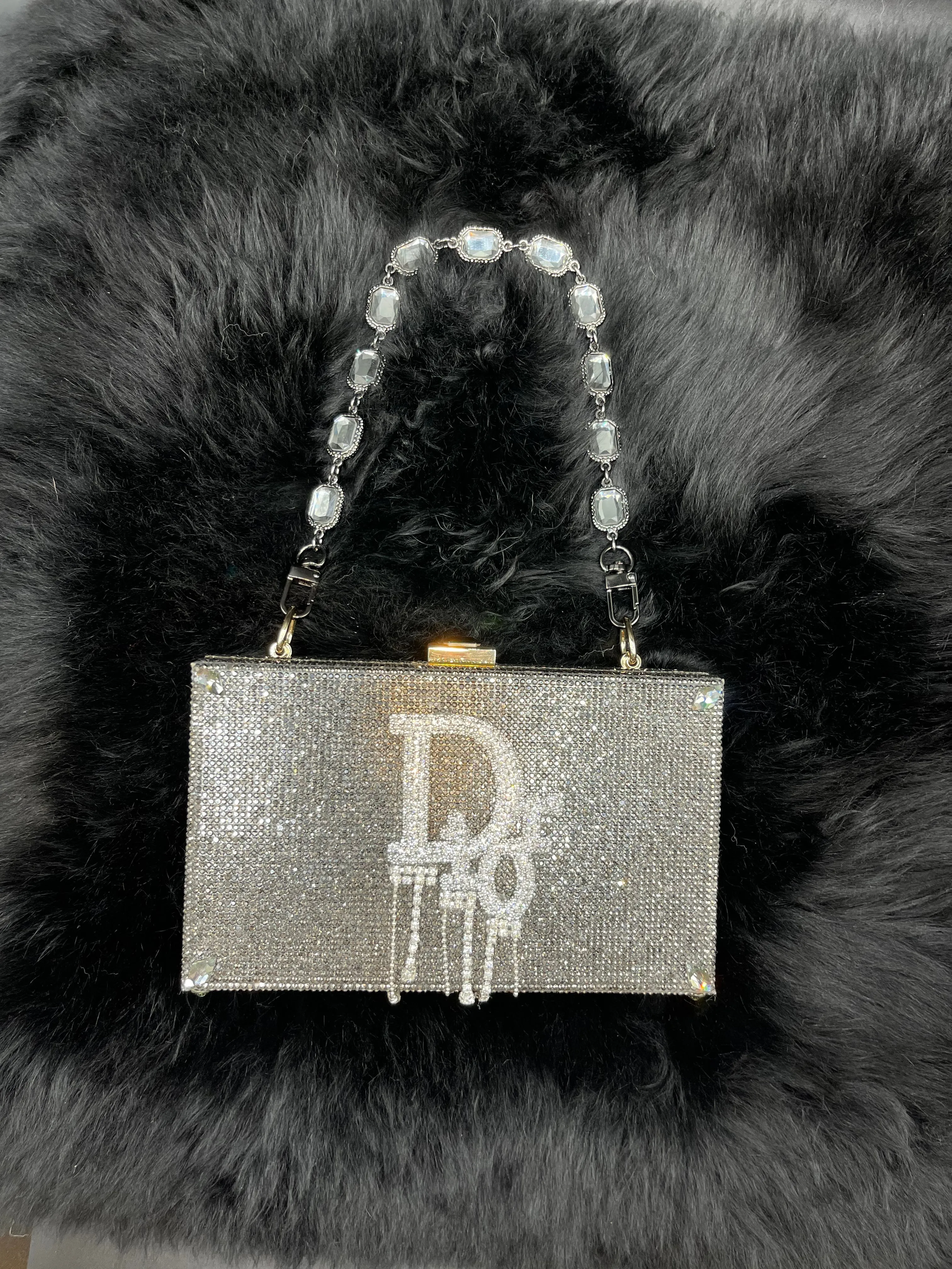 Dripping Diamonds