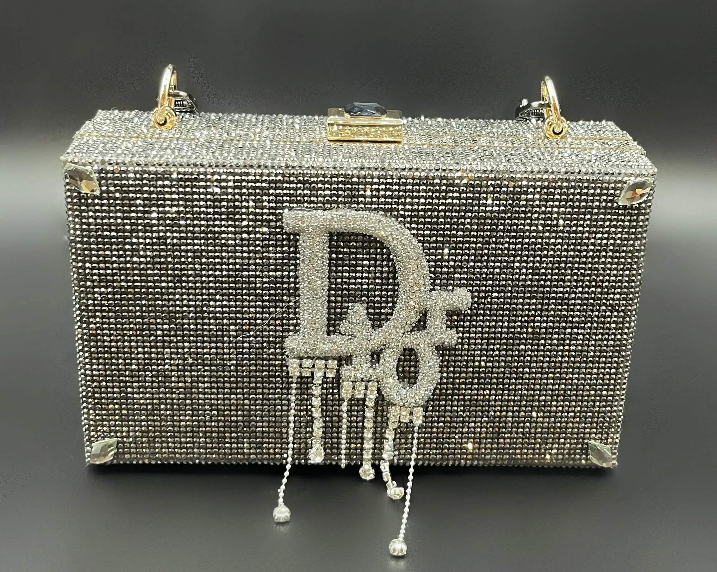 Dripping Diamonds