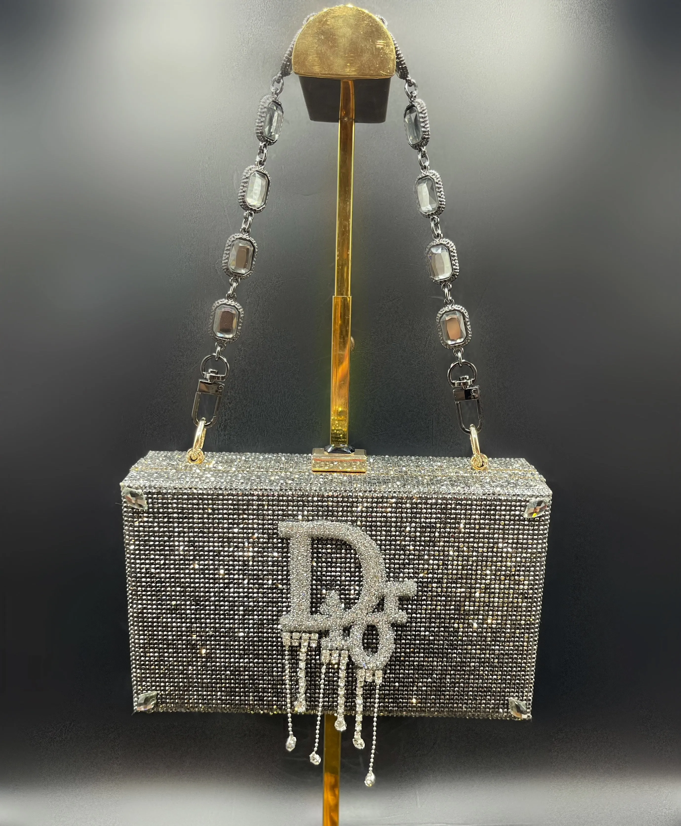 Dripping Diamonds