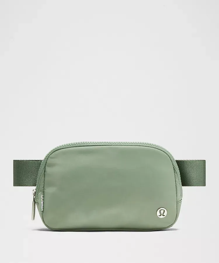 Everywhere Belt Bag 1L