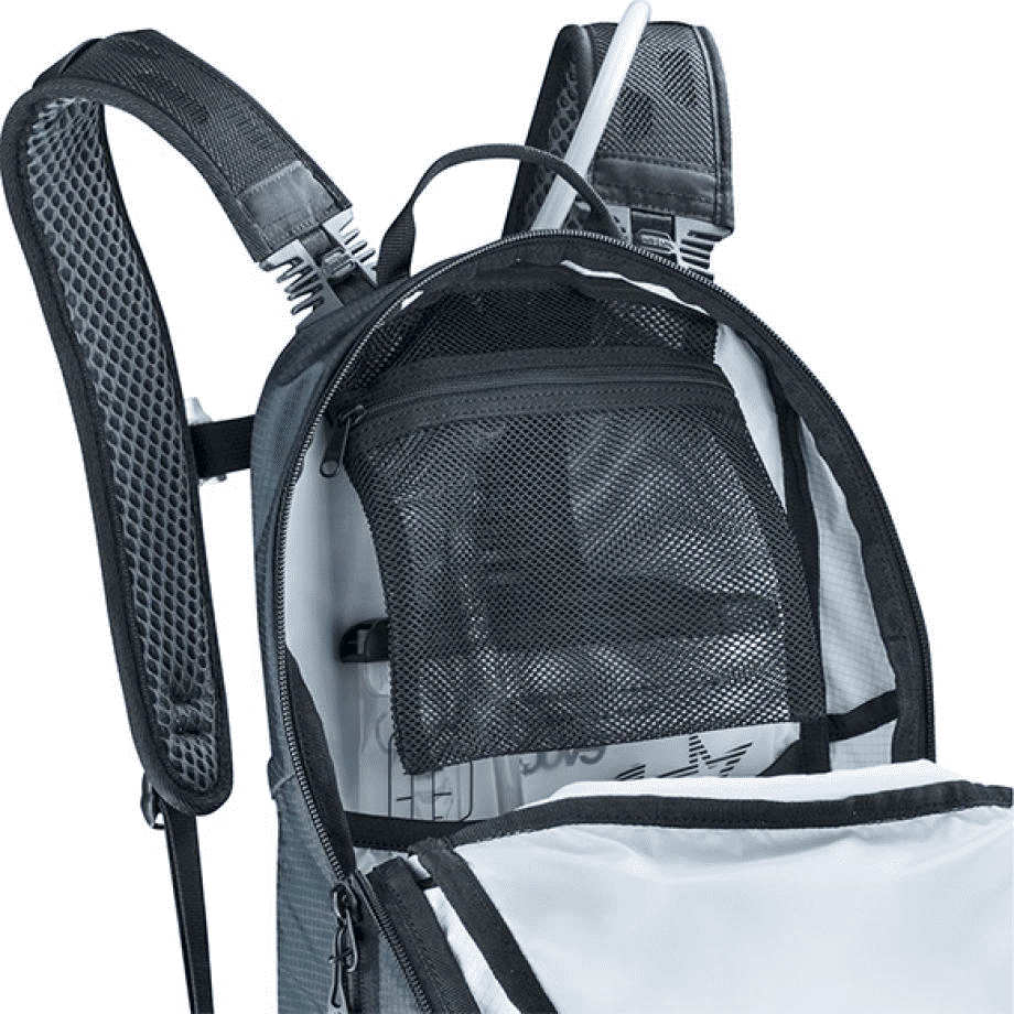 EVOC - CC 6L Backpack   2L Bladder