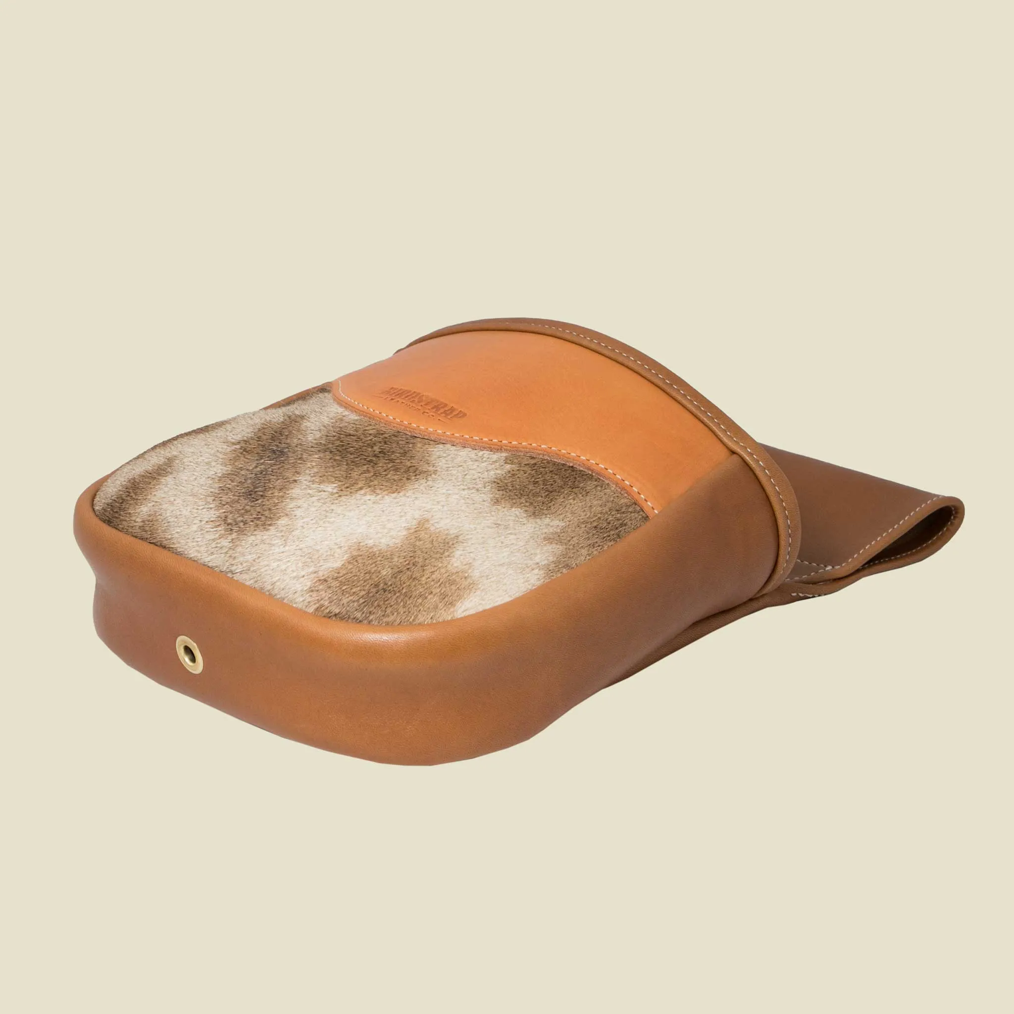 Giraffe Shell Bag