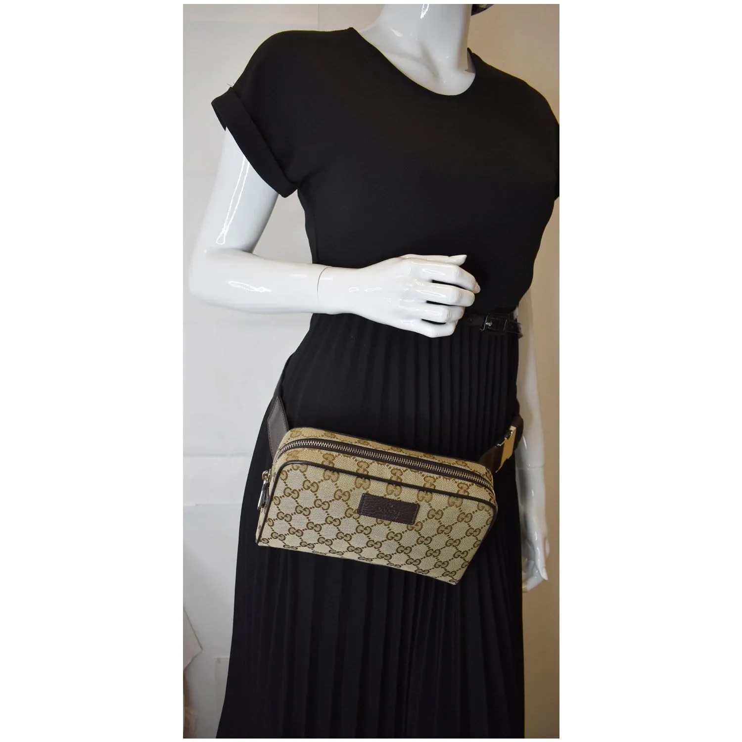 GUCCI GG Monogram Canvas Belt Bag Beige 449174