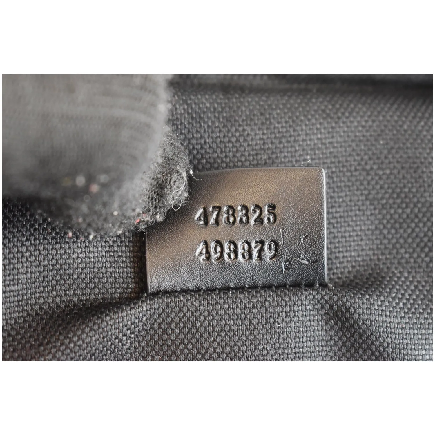 GUCCI GG Supreme Canvas Belt Bag Black 478325
