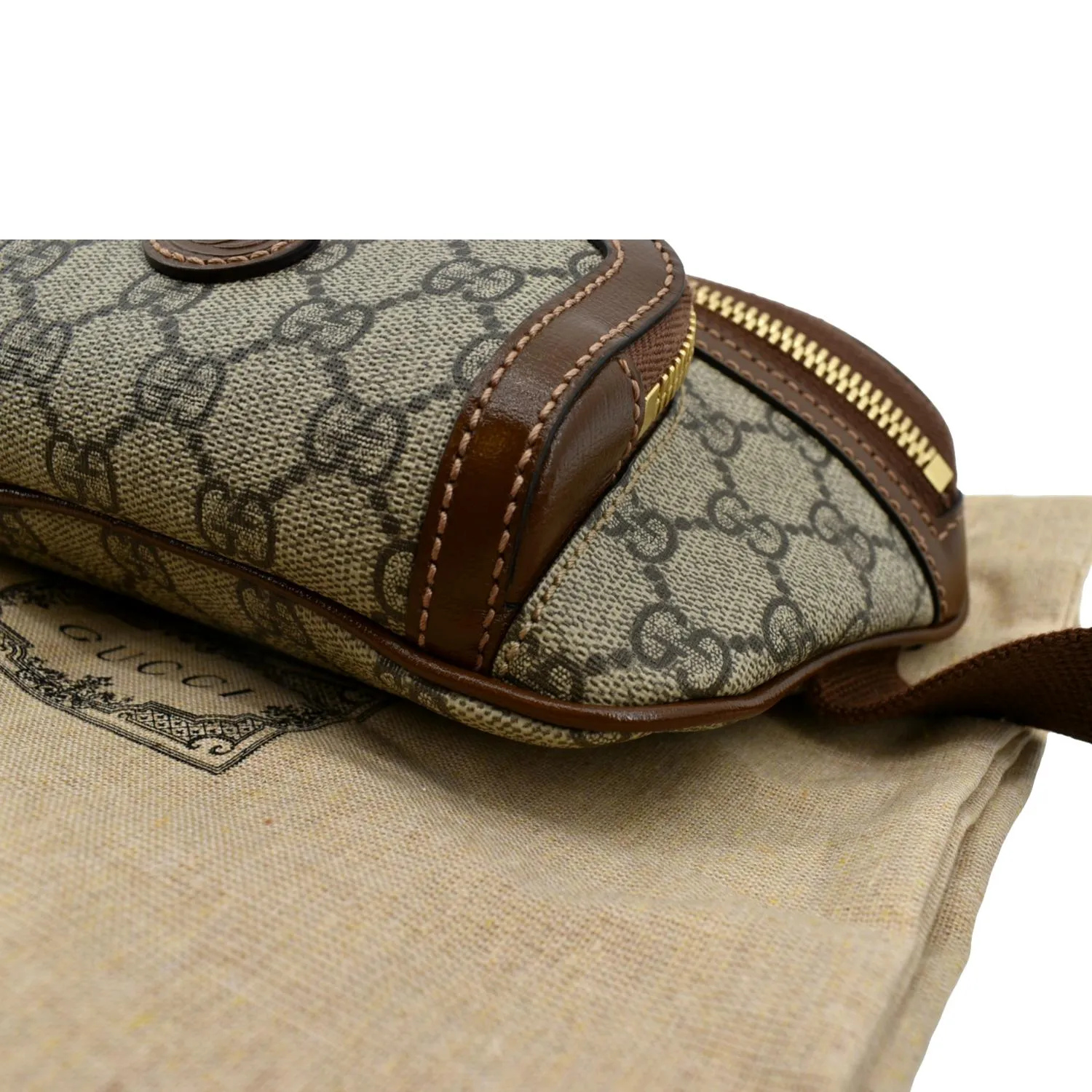 GUCCI Interlocking G Supreme Canvas Belt Bag Beige 682933