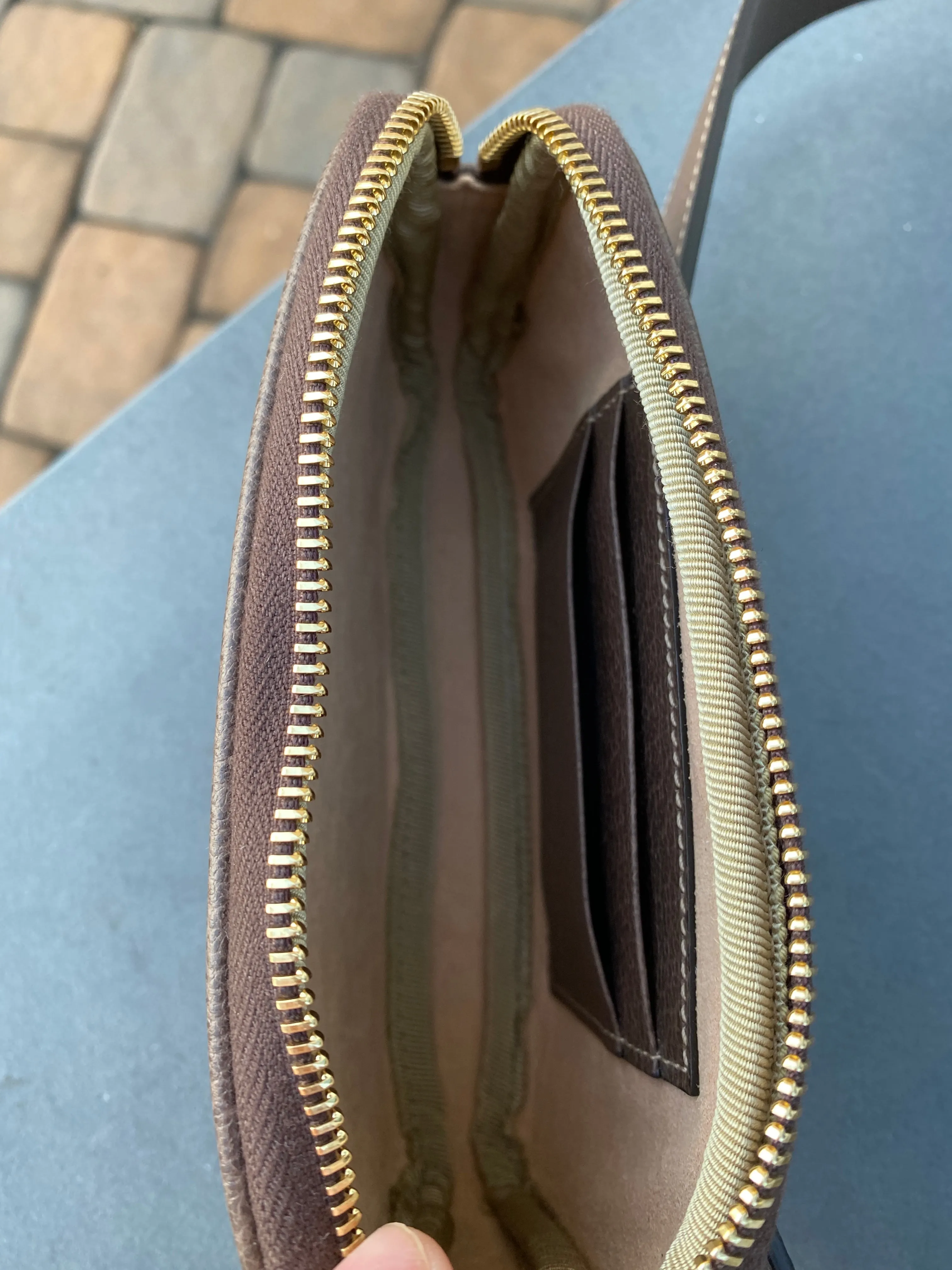 Gucci Ophidia GG Supreme Belt Bag