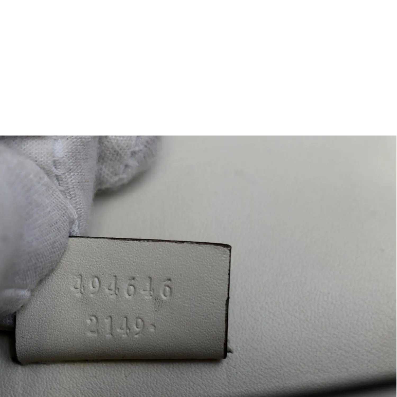 GUCCI Sylvie Super Mini Leather Crossbody Bag White 494646
