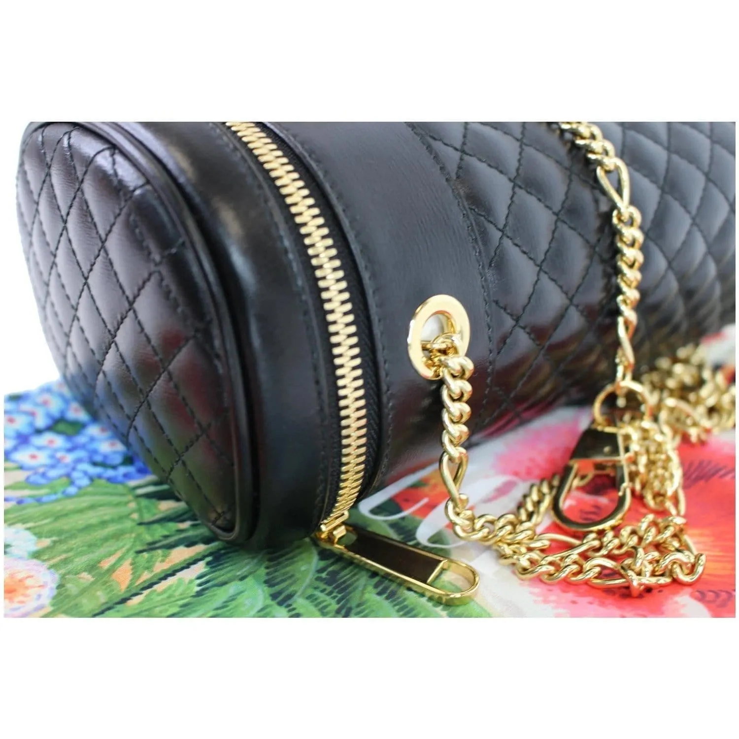 GUCCI Trapuntta Calfskin Leather Belt Crossbody Bag Black 572298