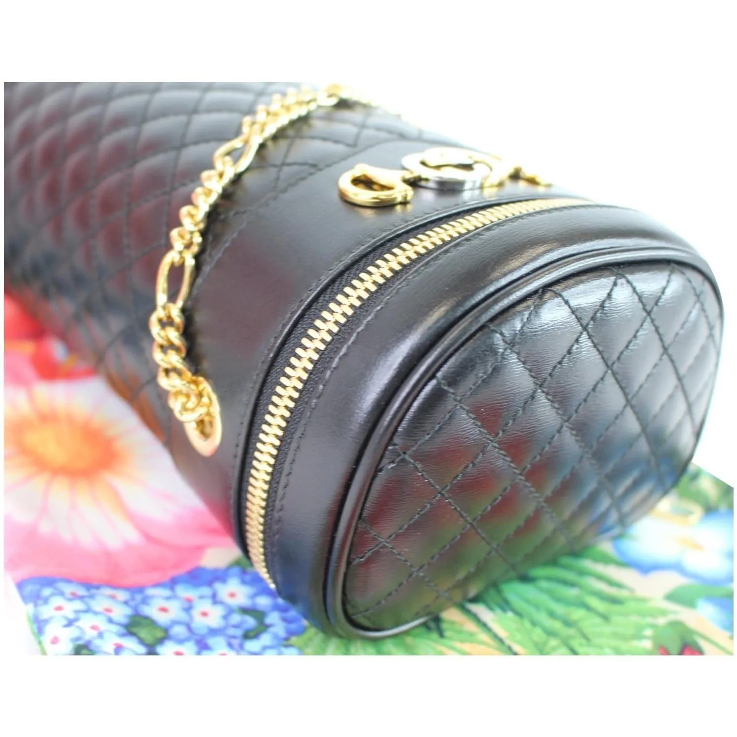 GUCCI Trapuntta Calfskin Leather Belt Crossbody Bag Black 572298