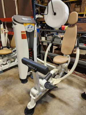 Hoist Chest Press RS-1301