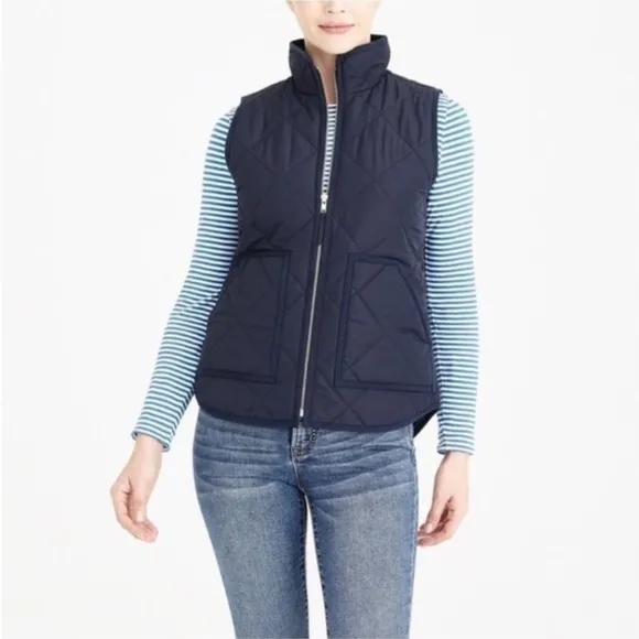 J. Crew Quilted Full Zip Down Vest black sz Small