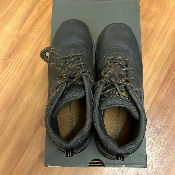 Junior Mt. Maddsen Waterproof Mid Hiking Boot