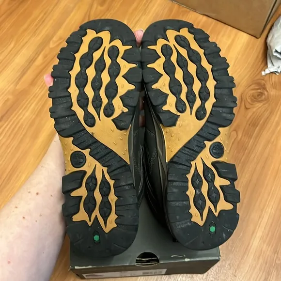 Junior Mt. Maddsen Waterproof Mid Hiking Boot