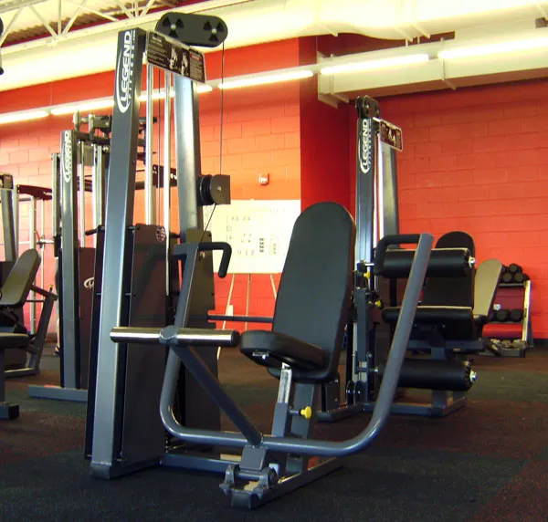 LEGEND FITNESS CHEST PRESS - 900
