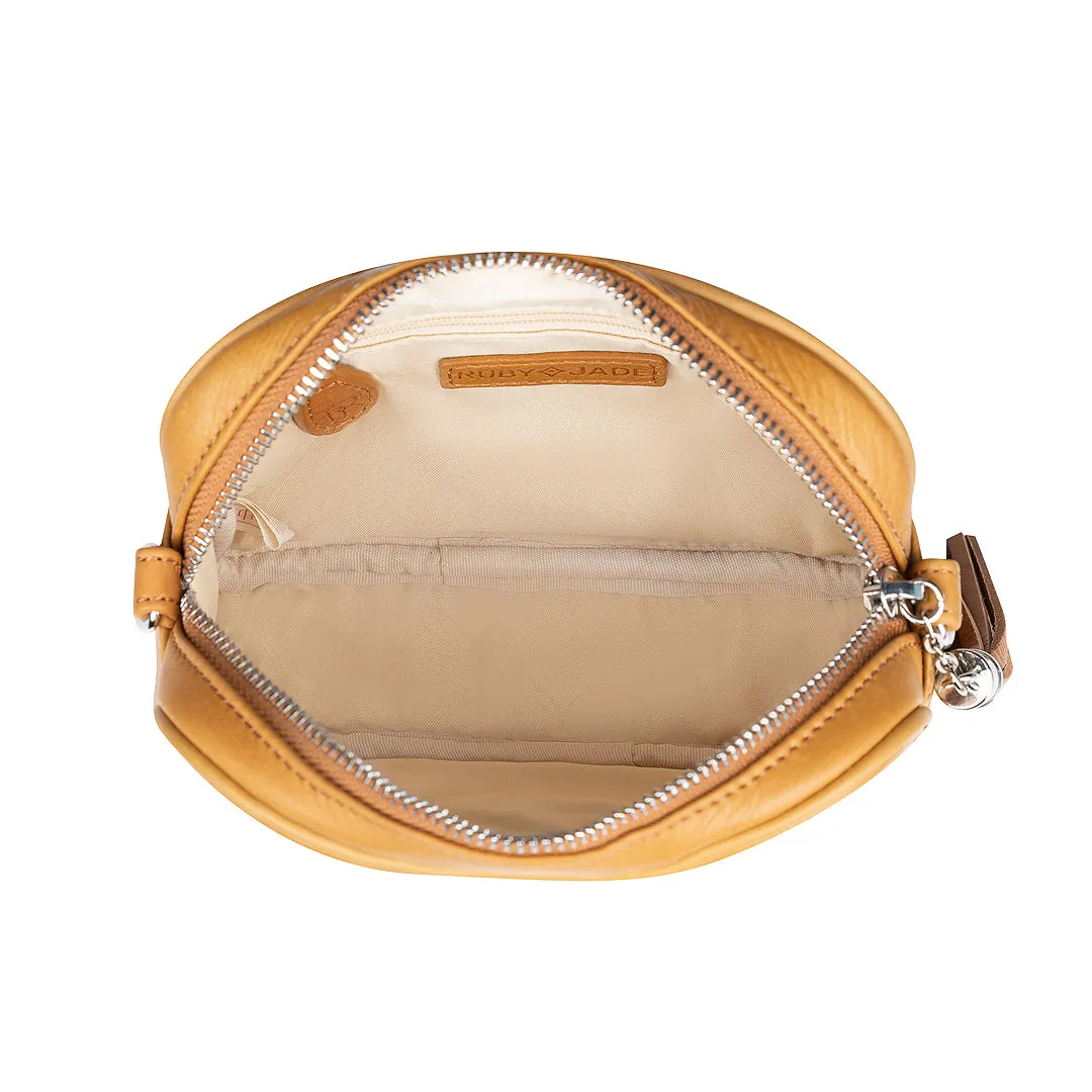 Lily - (Leather) Old English Sand & Silver