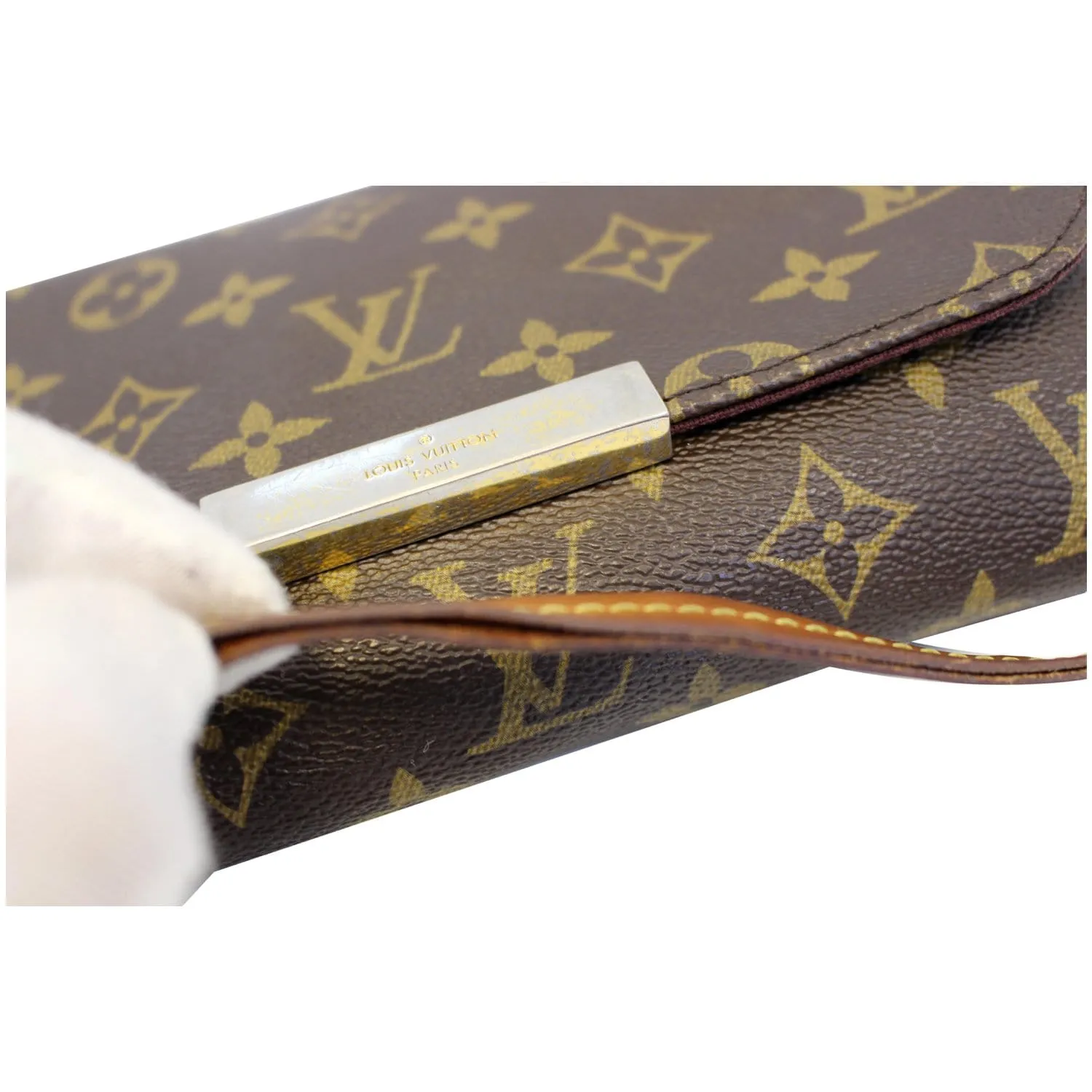 LOUIS VUITTON Favorite PM Monogram Canvas Crossbody Bag Brown