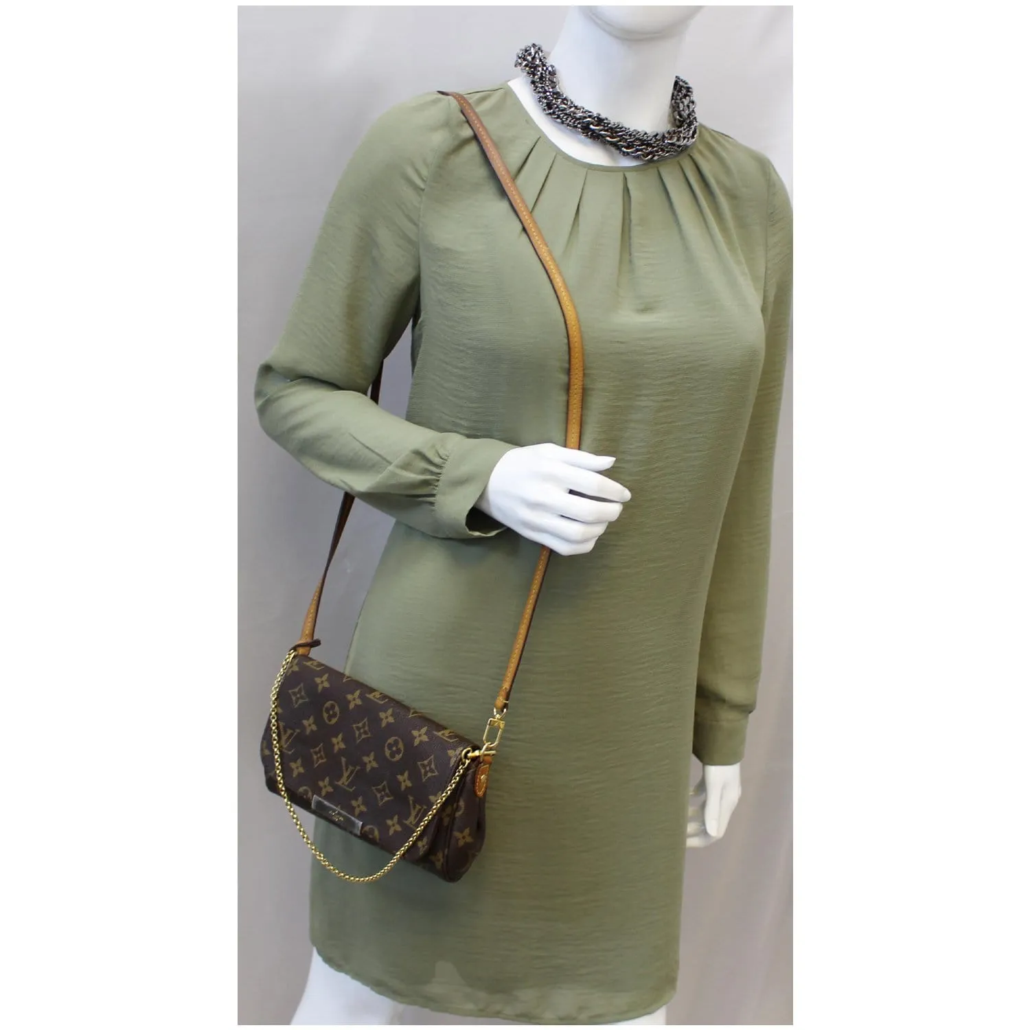 LOUIS VUITTON Favorite PM Monogram Canvas Crossbody Bag Brown