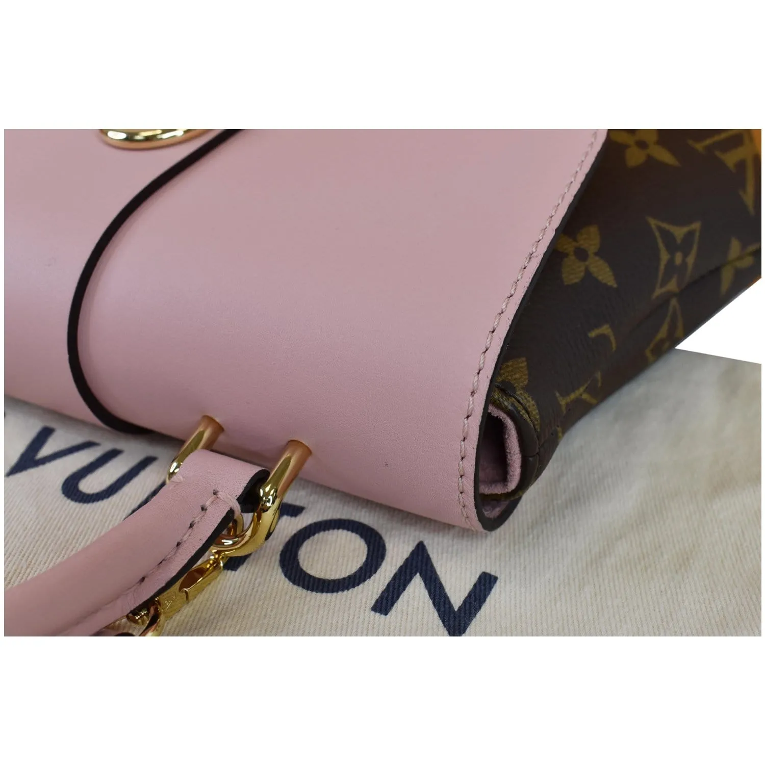 LOUIS VUITTON Locky BB Monogram Canvas Crossbody Bag Rose Poudre