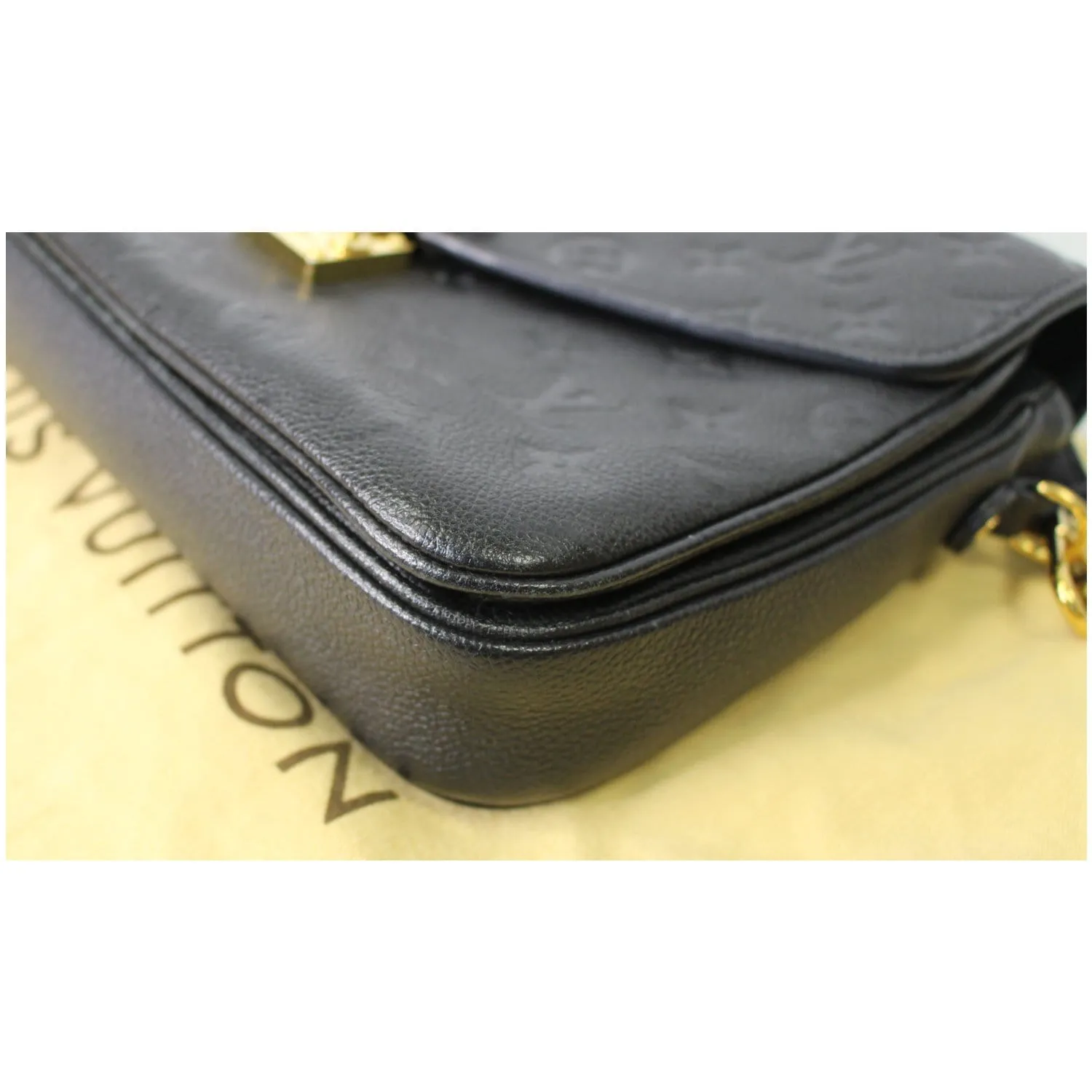 LOUIS VUITTON Metis Pochette Empreinte Leather Crossbody Bag Black - 15% OFF